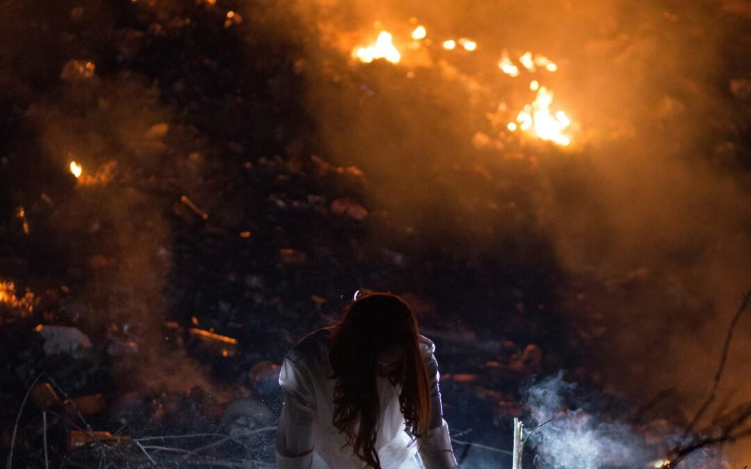 Survie en milieu urbain : Techniques et stratégies pour survivre dans des environnements urbains denses après des catastrophes naturelles ou des situations de crise.